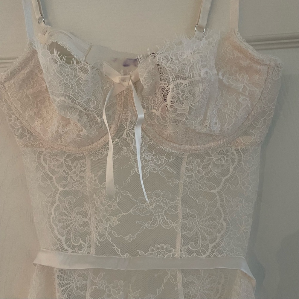 New! Victoria's Secret White Lace Apron Wicked Open Back Babydoll 22936 - Picture 6 of 10